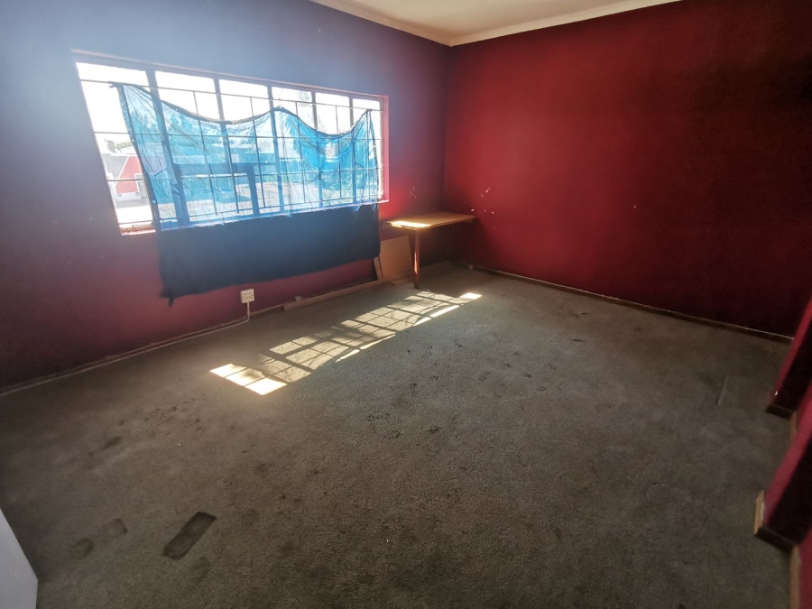 To Let commercial Property for Rent in Klerksdorp Industrial North West